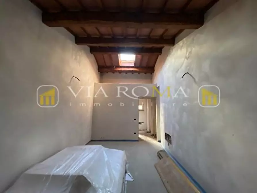 Immagine 21 di Casa bifamiliare in vendita  a Capannori