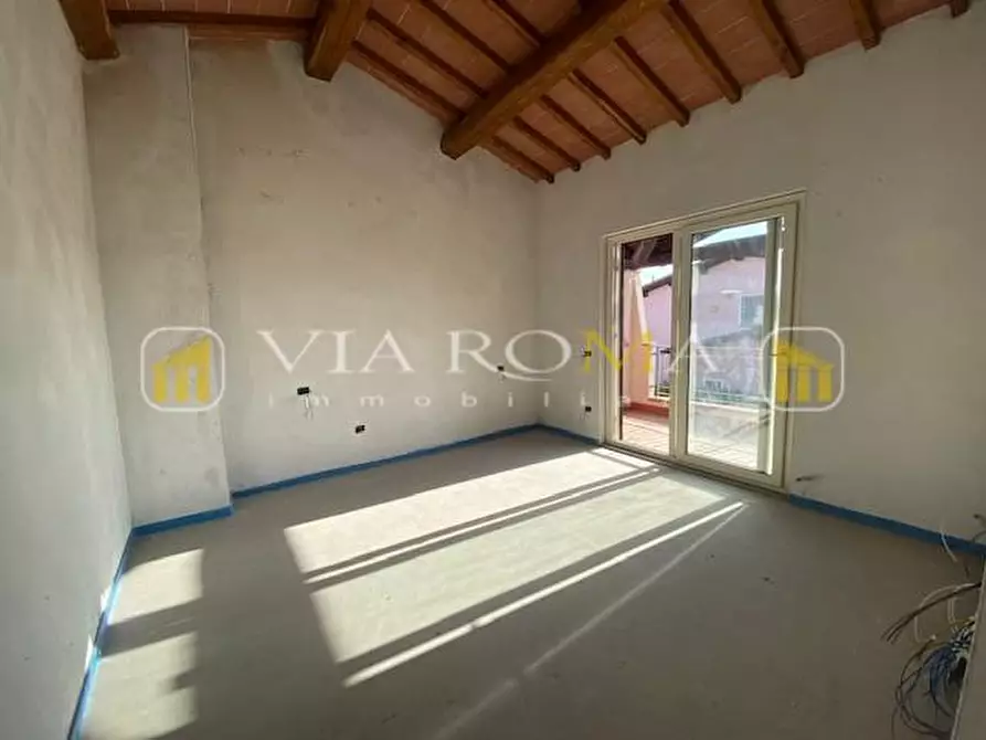 Immagine 23 di Casa bifamiliare in vendita  a Capannori