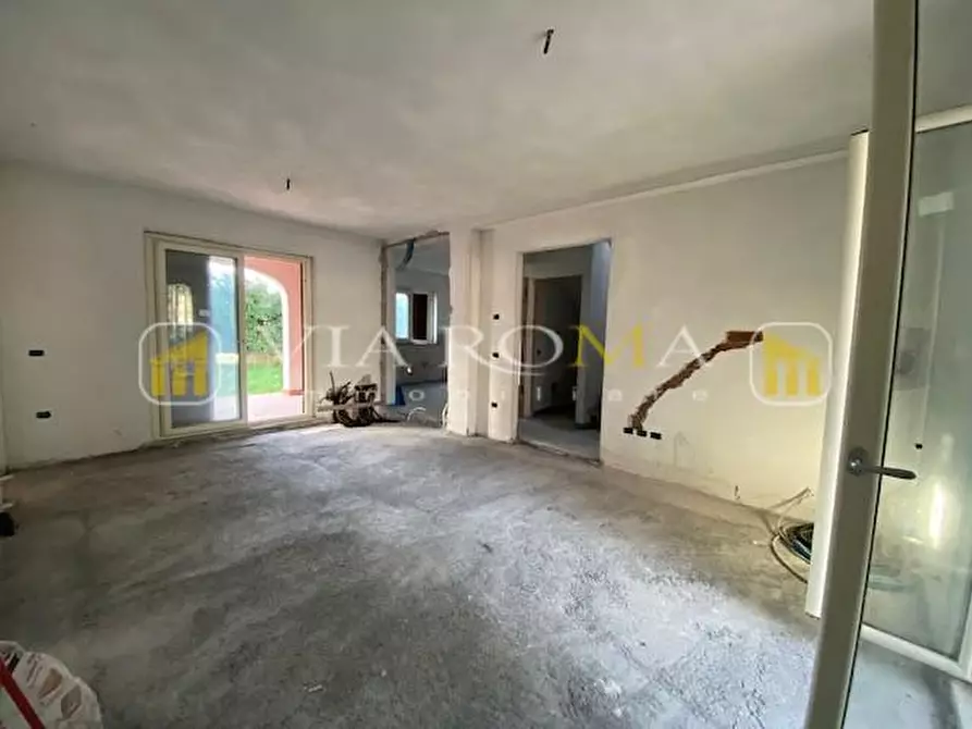 Immagine 4 di Casa bifamiliare in vendita  a Capannori