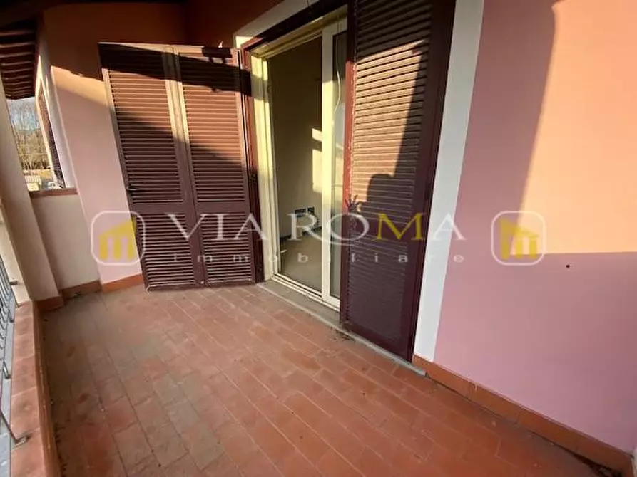 Immagine 11 di Casa bifamiliare in vendita  a Capannori