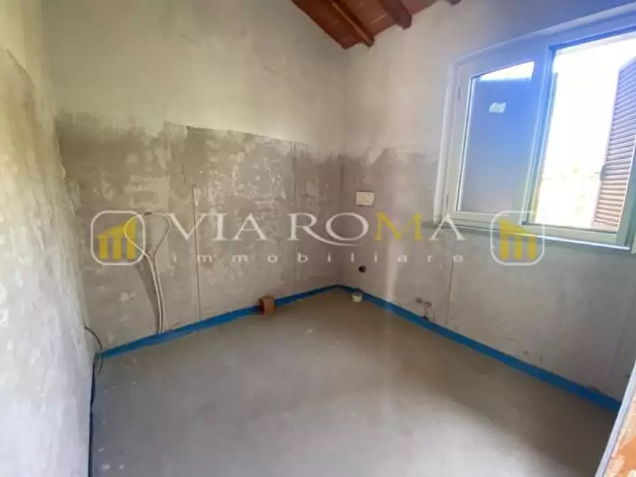 Immagine 25 di Casa bifamiliare in vendita  a Capannori