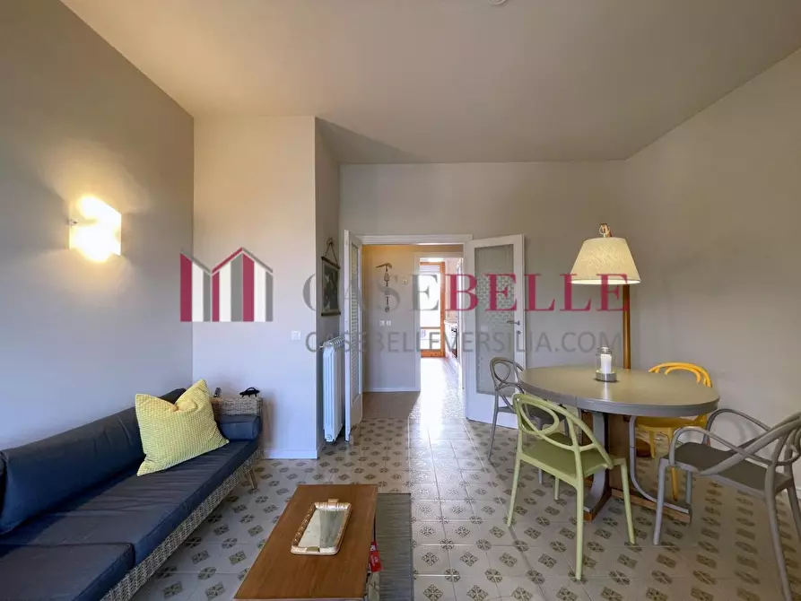 Immagine 8 di Appartamento in affitto  a Camaiore