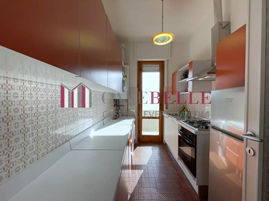 Immagine 11 di Appartamento in affitto  a Camaiore