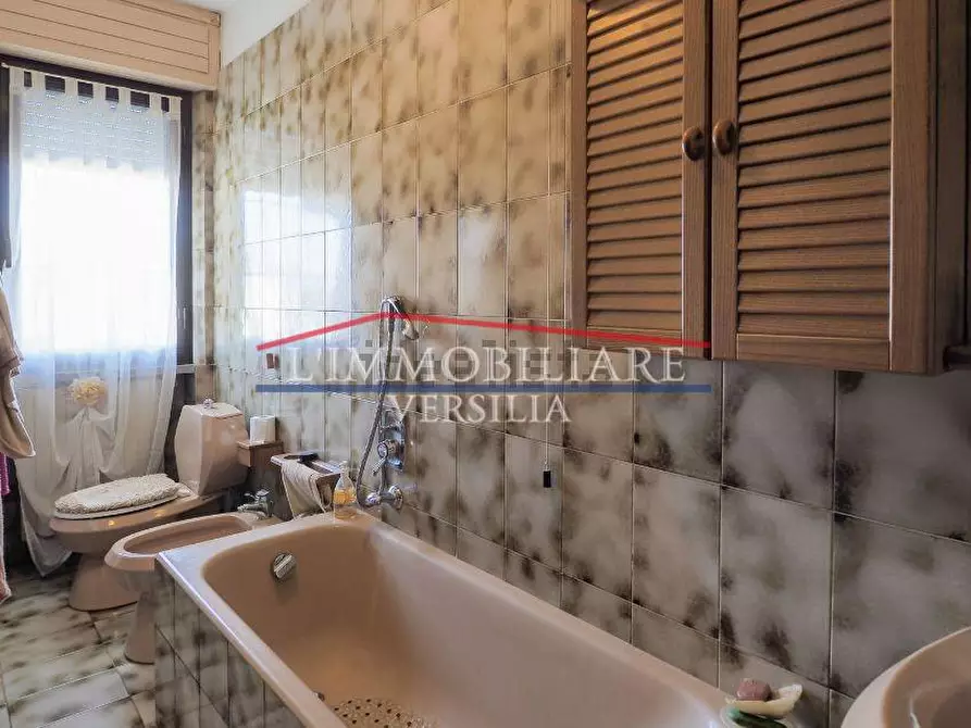 Immagine 20 di Porzione di casa in vendita  a Massa