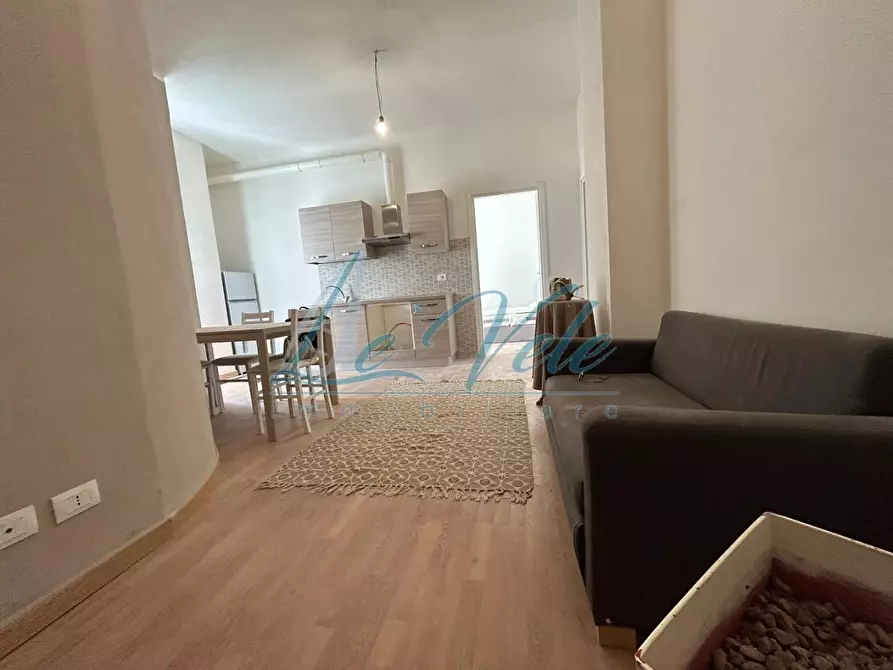 Immagine 5 di Appartamento in vendita  a Massa