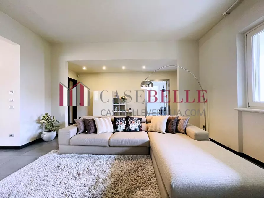 Immagine 5 di Casa indipendente in vendita  a Camaiore