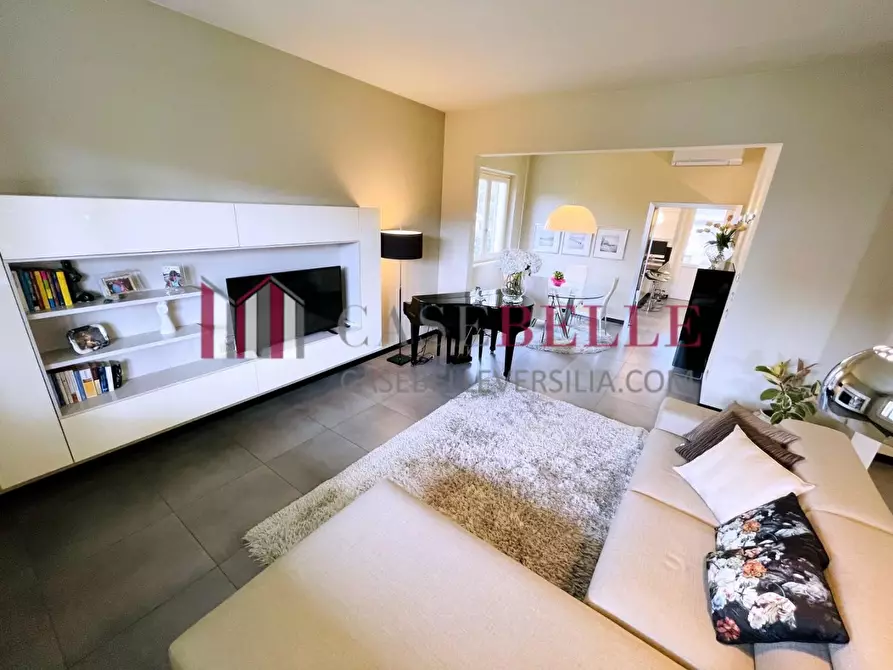 Immagine 46 di Casa indipendente in vendita  a Camaiore