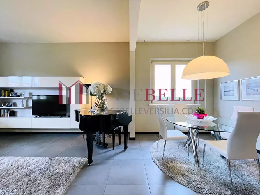 Immagine 7 di Casa indipendente in vendita  a Camaiore