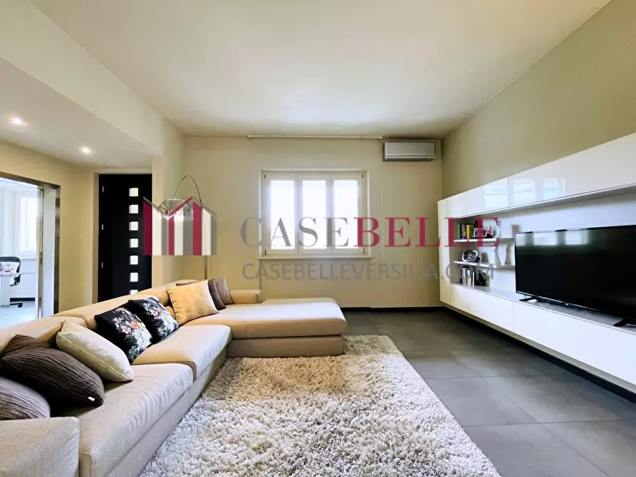 Immagine 6 di Casa indipendente in vendita  a Camaiore