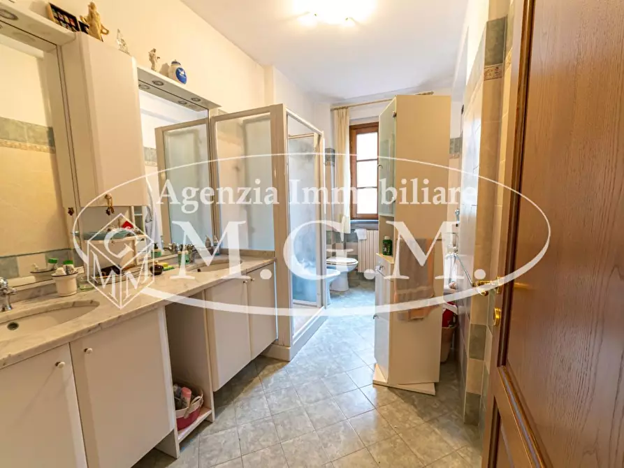 Immagine 11 di Appartamento in vendita  a Santa Croce Sull'arno