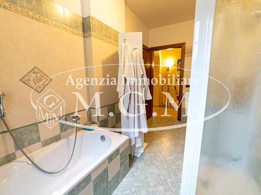 Immagine 12 di Appartamento in vendita  a Santa Croce Sull'arno