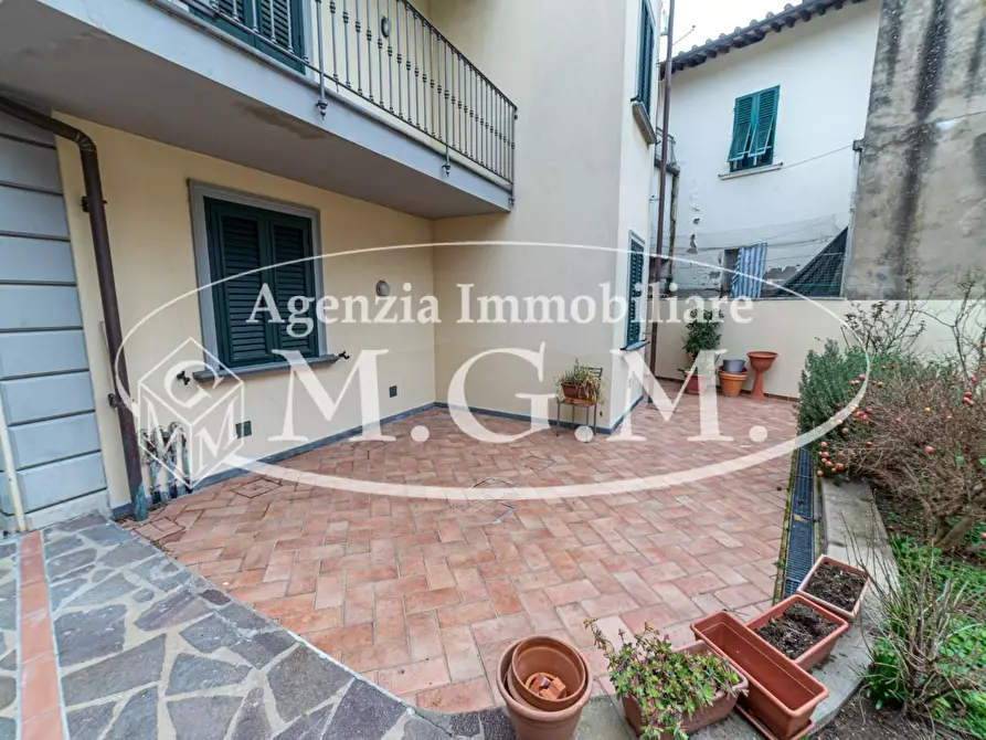 Immagine 4 di Appartamento in vendita  a Santa Croce Sull'arno