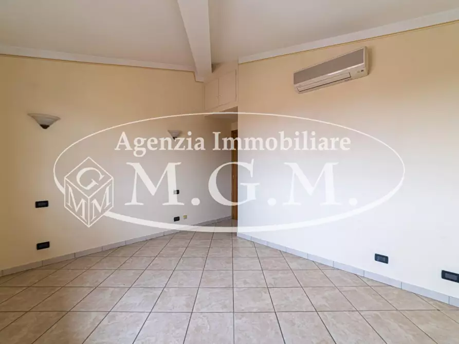 Immagine 8 di Appartamento in vendita  a Santa Croce Sull'arno