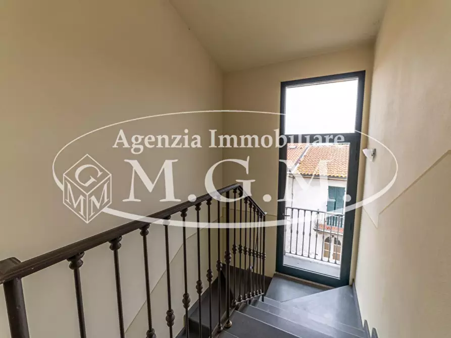 Immagine 11 di Appartamento in vendita  a Santa Croce Sull'arno