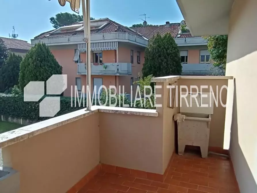 Immagine 1 di Appartamento in affitto  a Massa