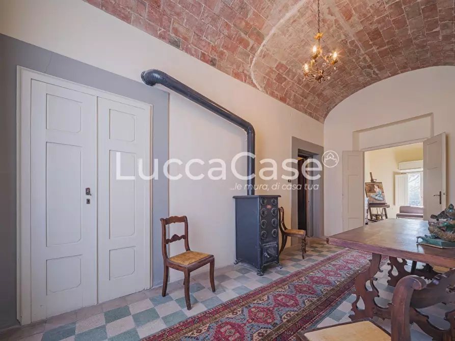 Immagine 35 di Villa in vendita  a Uzzano