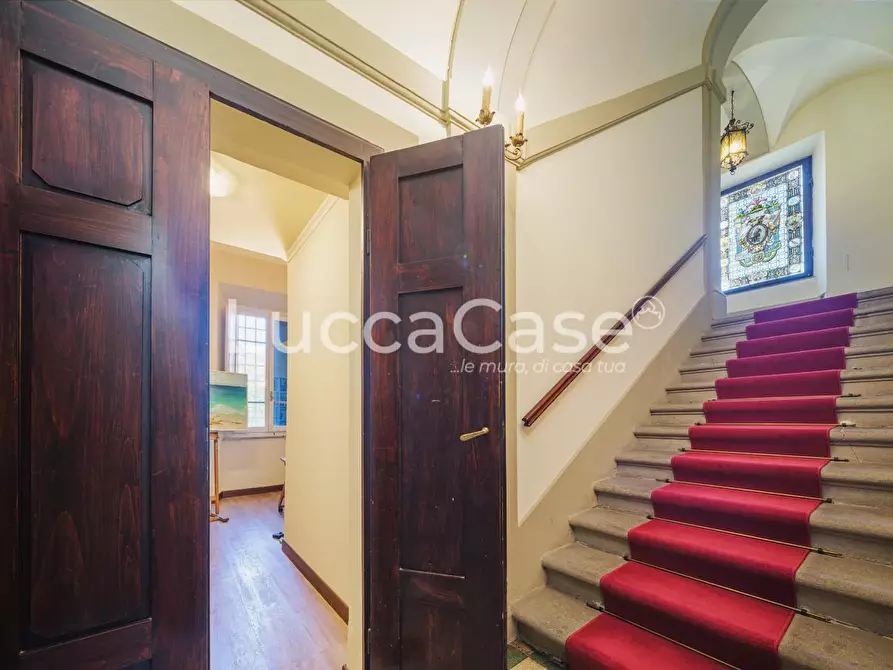 Immagine 22 di Villa in vendita  a Uzzano