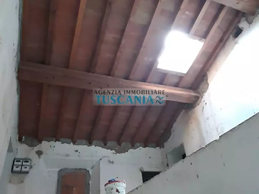 Immagine 3 di Appartamento in vendita  a Guardistallo