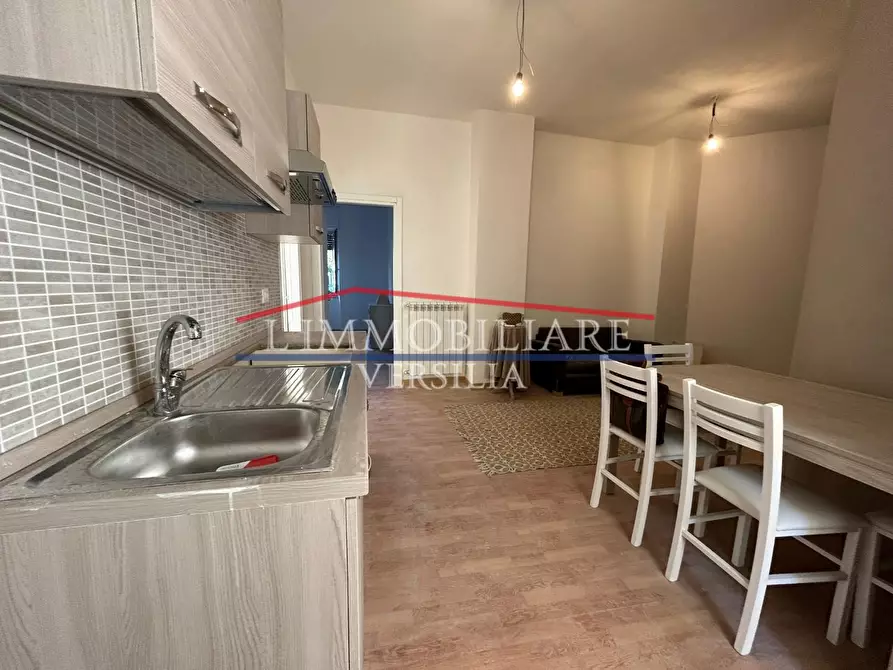 Immagine 4 di Appartamento in vendita  a Massa