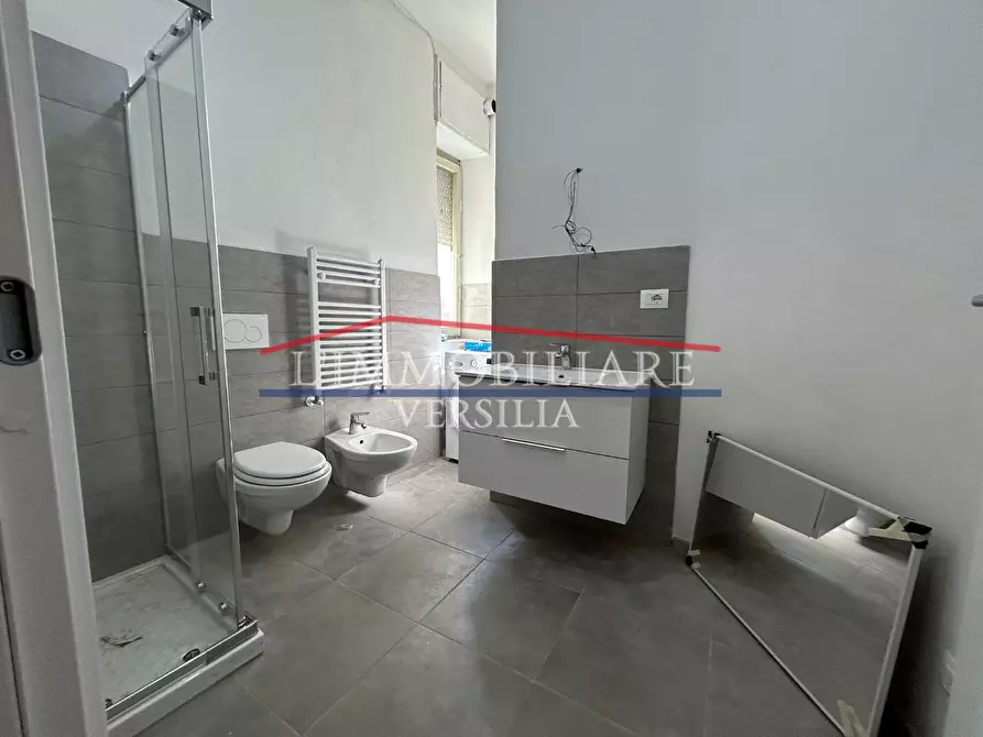 Immagine 12 di Appartamento in vendita  a Massa