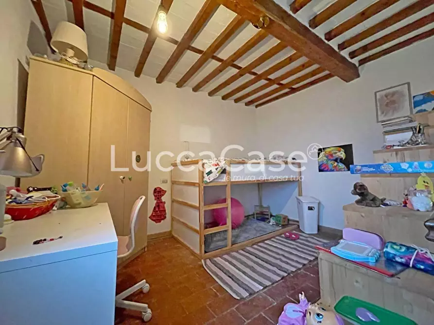 Immagine 20 di Casa indipendente in vendita  a Lucca