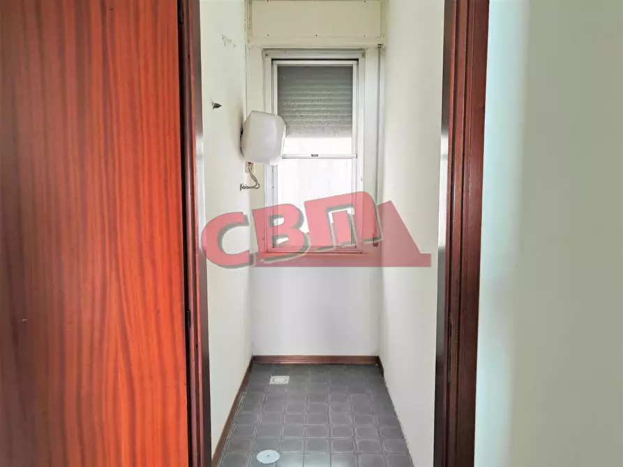 Immagine 15 di Appartamento in vendita  a Livorno