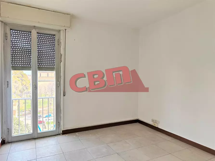 Immagine 10 di Appartamento in vendita  a Livorno