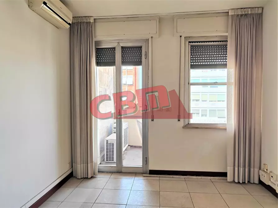 Immagine 6 di Appartamento in vendita  a Livorno