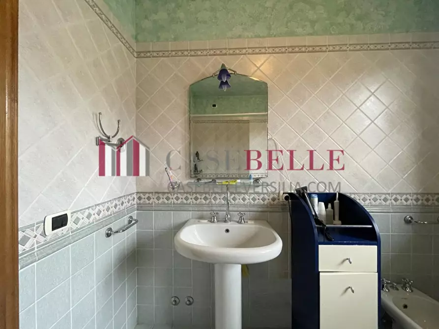 Immagine 30 di Casa indipendente in vendita  a Camaiore