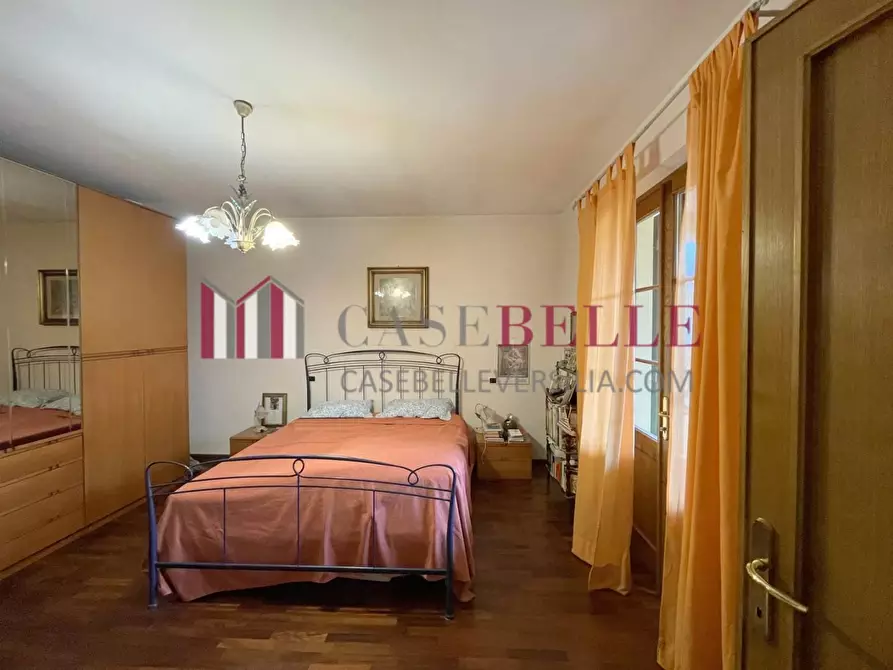Immagine 34 di Casa indipendente in vendita  a Camaiore