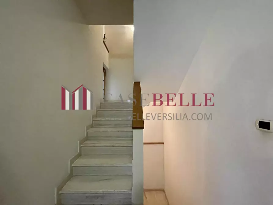 Immagine 17 di Casa indipendente in vendita  a Camaiore