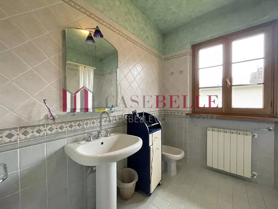 Immagine 28 di Casa indipendente in vendita  a Camaiore