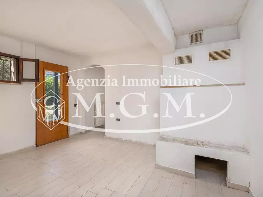 Immagine 39 di Casa bifamiliare in vendita  a Bientina