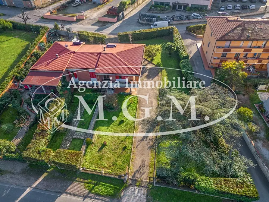 Immagine 4 di Casa bifamiliare in vendita  a Bientina