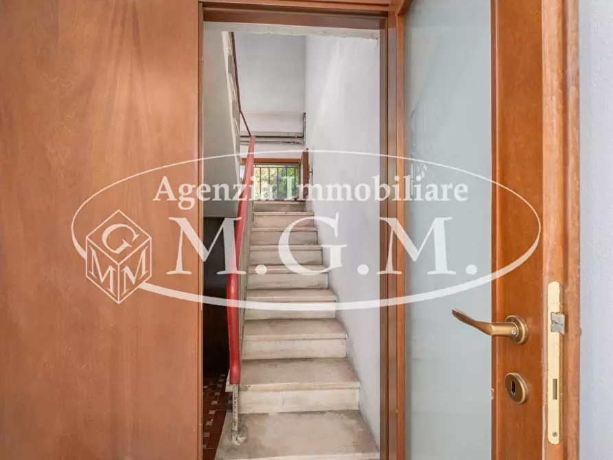 Immagine 43 di Casa bifamiliare in vendita  a Bientina