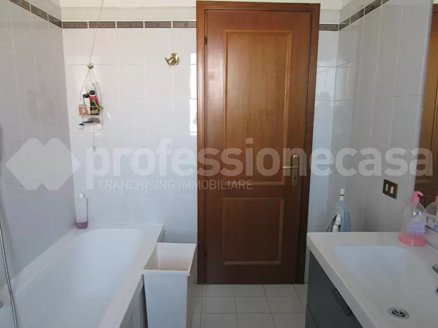 Immagine 15 di Villetta a schiera in vendita  a San Giuliano Terme