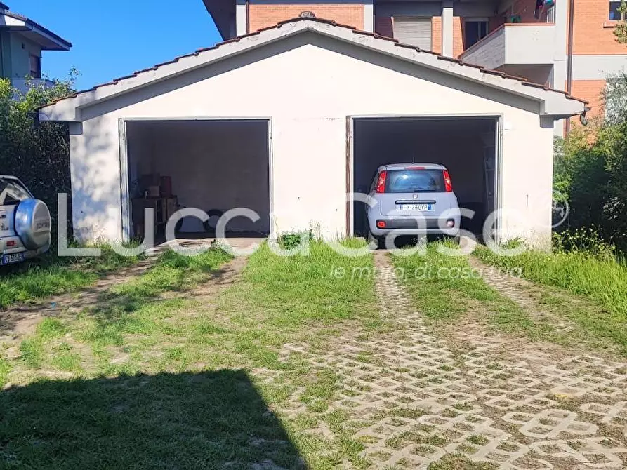 Immagine 16 di Villa in vendita  a Altopascio