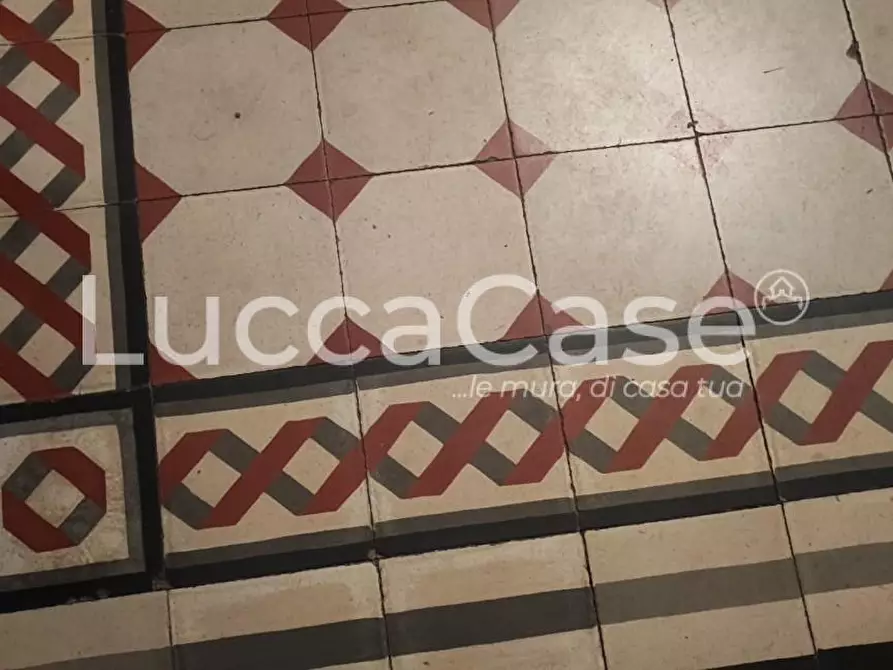 Immagine 10 di Villa in vendita  a Altopascio