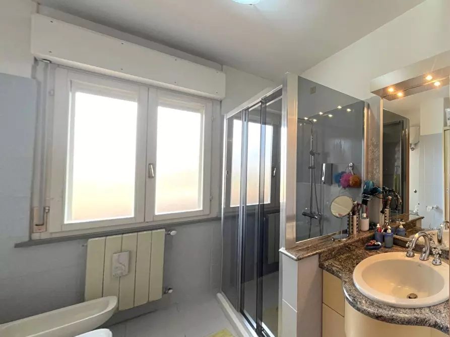 Immagine 32 di Appartamento in vendita  a Vecchiano