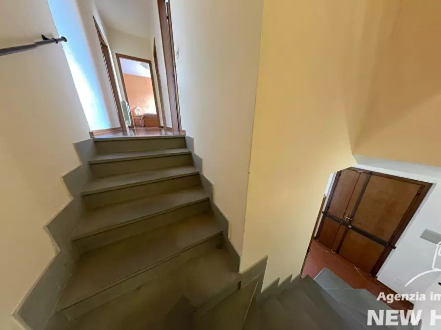 Immagine 18 di Appartamento in vendita  a Vecchiano