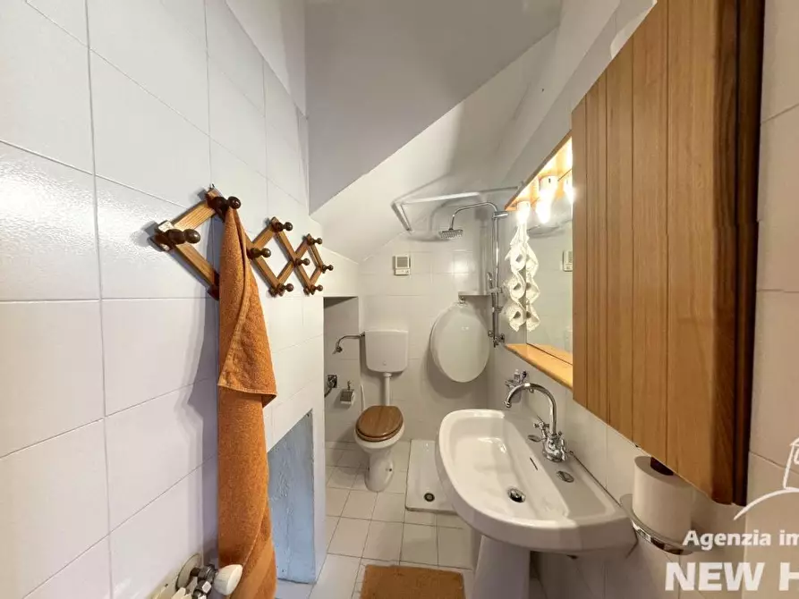 Immagine 15 di Appartamento in vendita  a Vecchiano