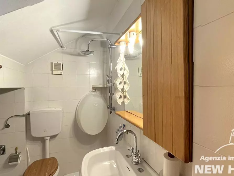 Immagine 14 di Appartamento in vendita  a Vecchiano