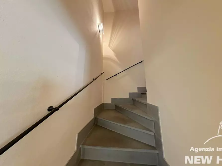 Immagine 17 di Appartamento in vendita  a Vecchiano