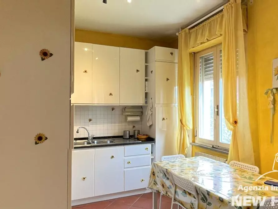 Immagine 13 di Appartamento in vendita  a Vecchiano