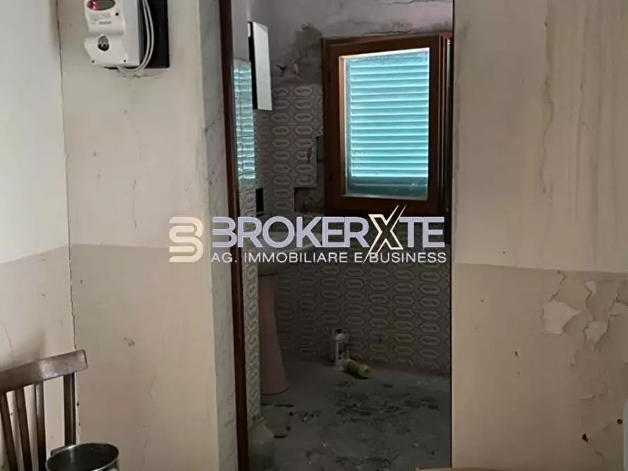 Immagine 9 di Terratetto in vendita  a Carrara