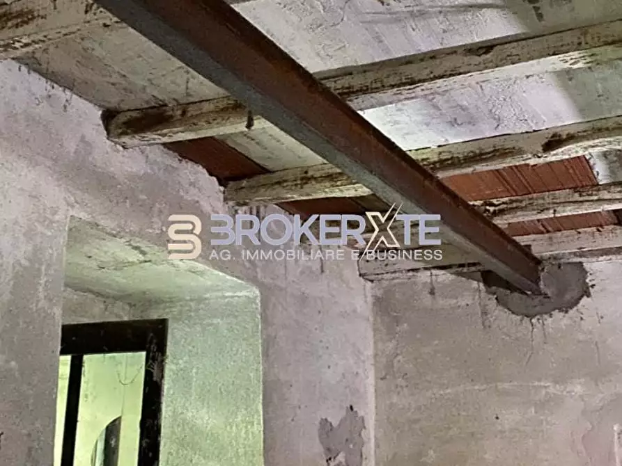 Immagine 18 di Terratetto in vendita  a Carrara