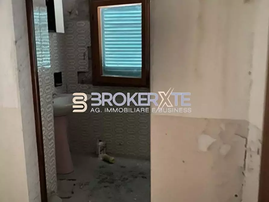 Immagine 10 di Terratetto in vendita  a Carrara