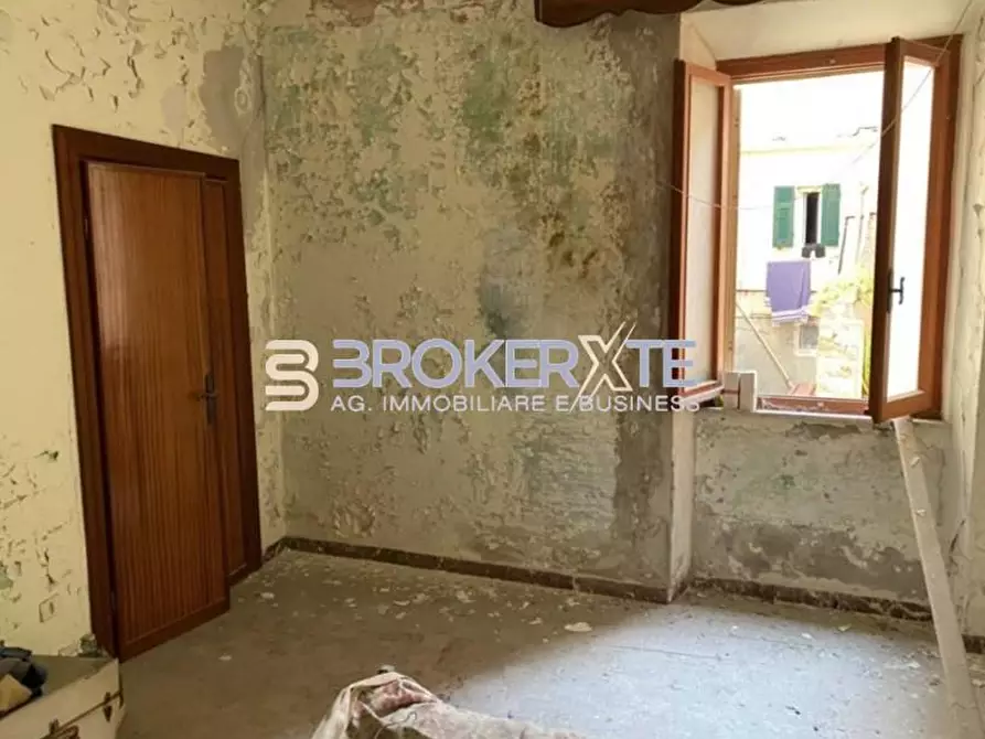 Immagine 6 di Terratetto in vendita  a Carrara