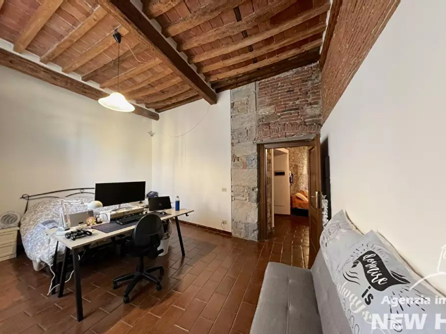 Immagine 12 di Appartamento in vendita  a Pisa