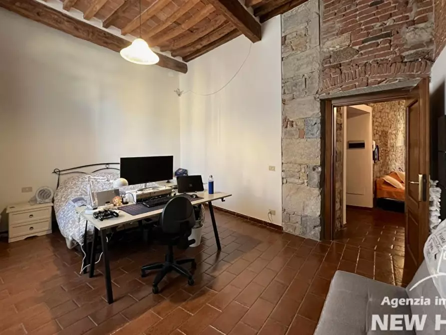 Immagine 36 di Appartamento in vendita  a Pisa